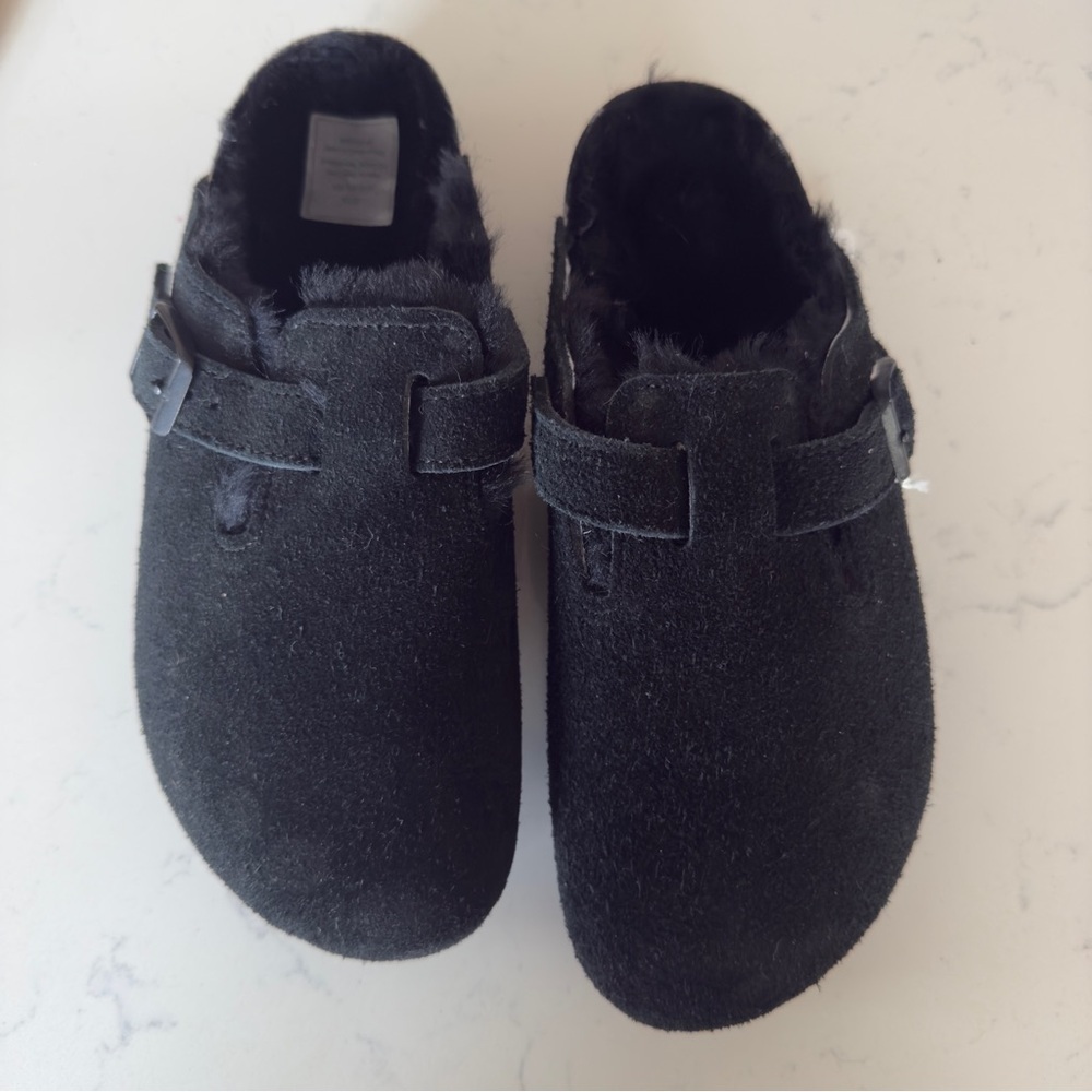 NIB Birkenstock Boston Shearling Lined Clog Size: 36 EU